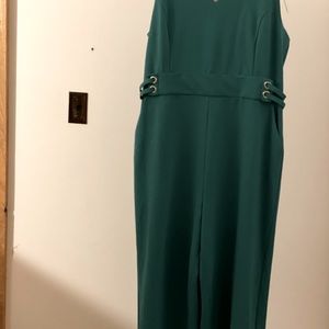 APT 9 Capri jumpsuit xxl